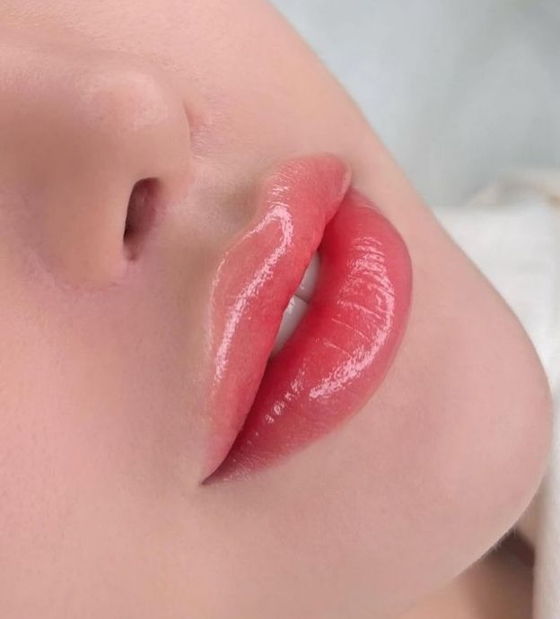 Dịch vụ Điêu Khắc Môi